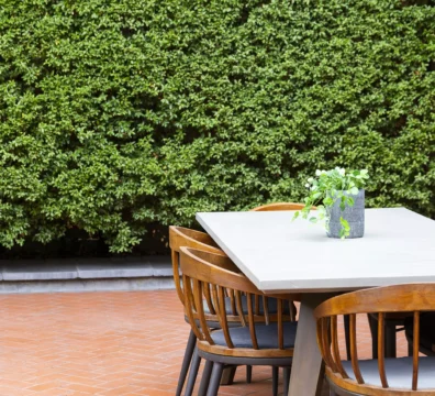 table de jardin aluminium