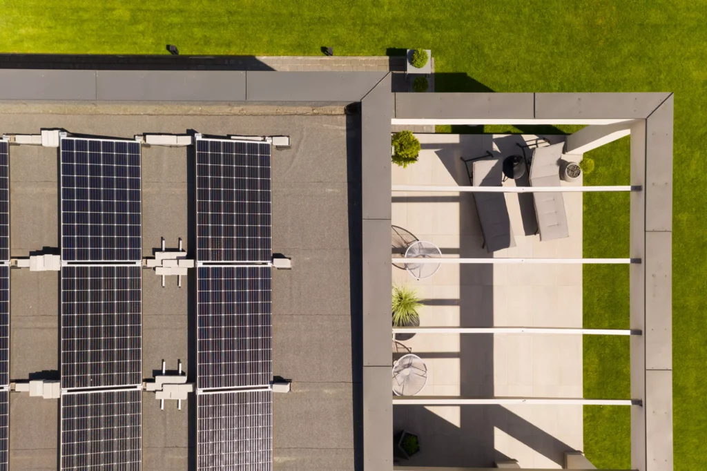 Panneau solaire transparent pour pergola