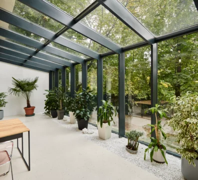 patio dans une maison