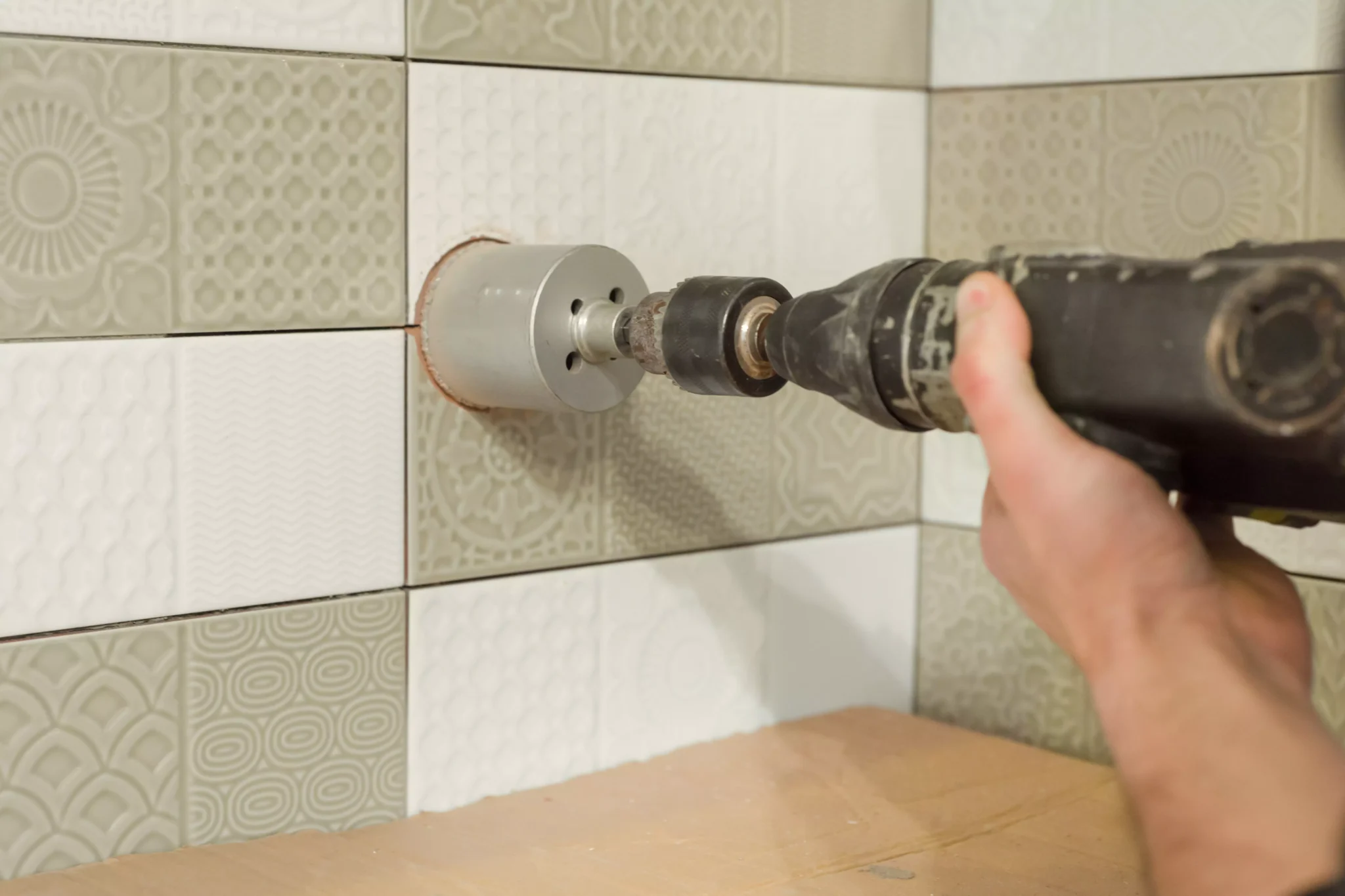 comment percer du carrelage