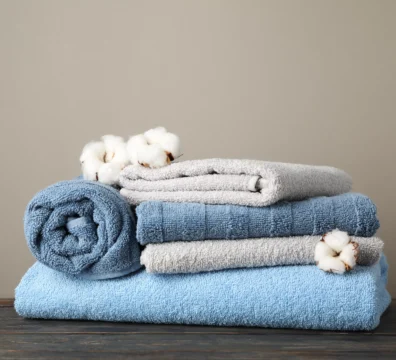 linge de bain brodé